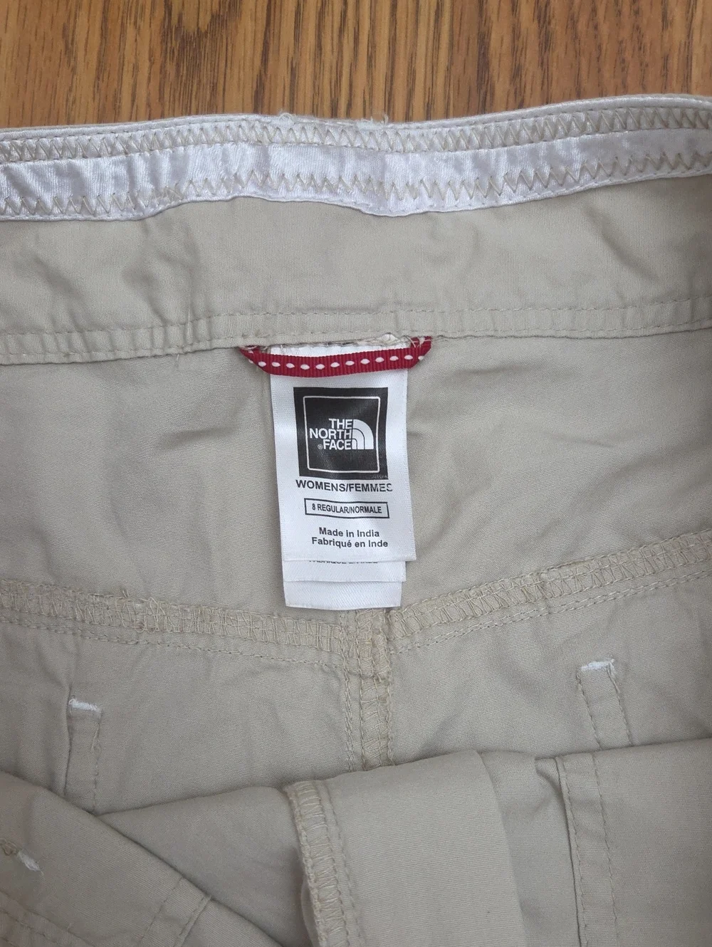 The North Face Women's Khaki Hiking Shorts/ 8
